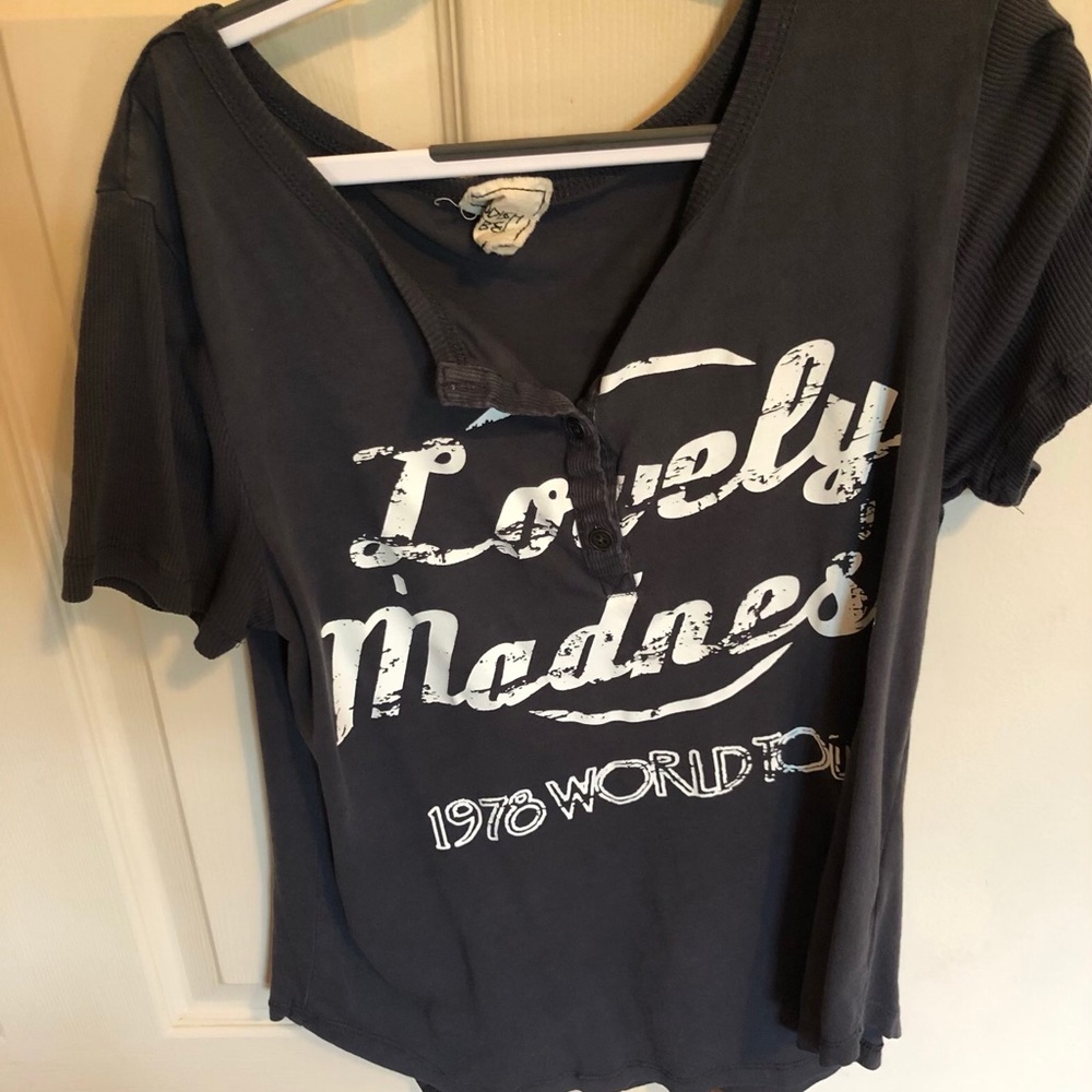 Lovely madness tee